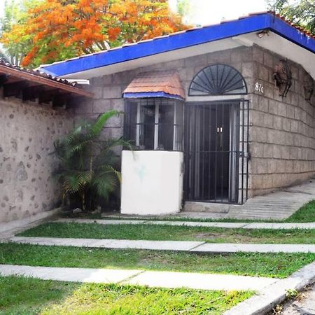 Departamento En Lomas De Cuernavaca Con Aire Acond Apartment Temixco Bagian luar foto